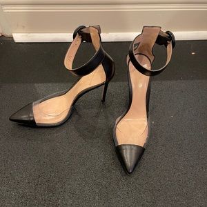 Gianvito Rossi heels size 37.5